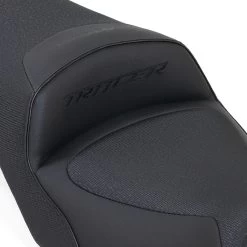Bagster Sitzbank Ready Yamaha MT-07 Tracer 700 2017-2019 5358A -Motorradbekleidungsgeschäft bagster ready yamaha mt 07 tracer 700 2017 2019 black closeup