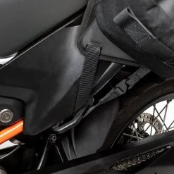 Kriega Montagesystem OS-Base Für OS-Taschen An Motorrad KTM 790 -Motorradbekleidungsgeschäft kriega osbase ktm790 fitting3
